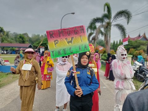 Pawai nagari HUT RI 77